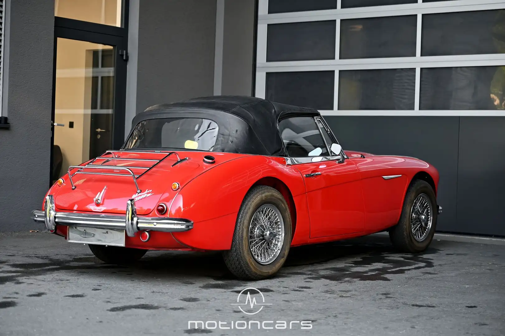 Vehicle image, number 2