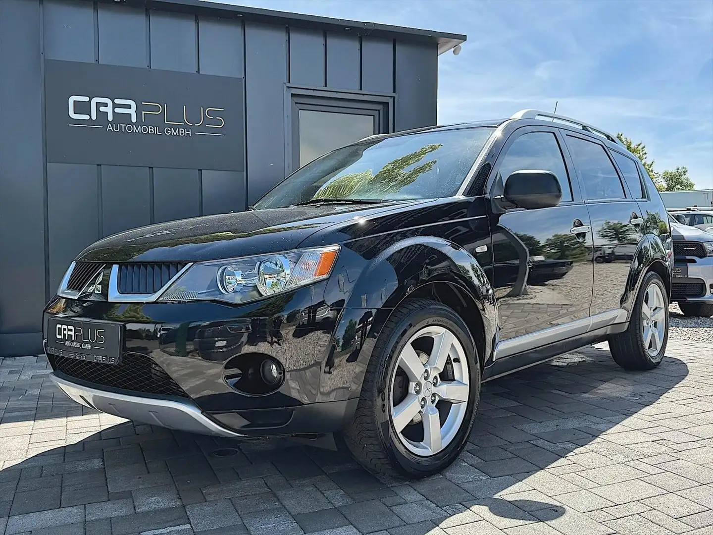 Vehicle image, number 1