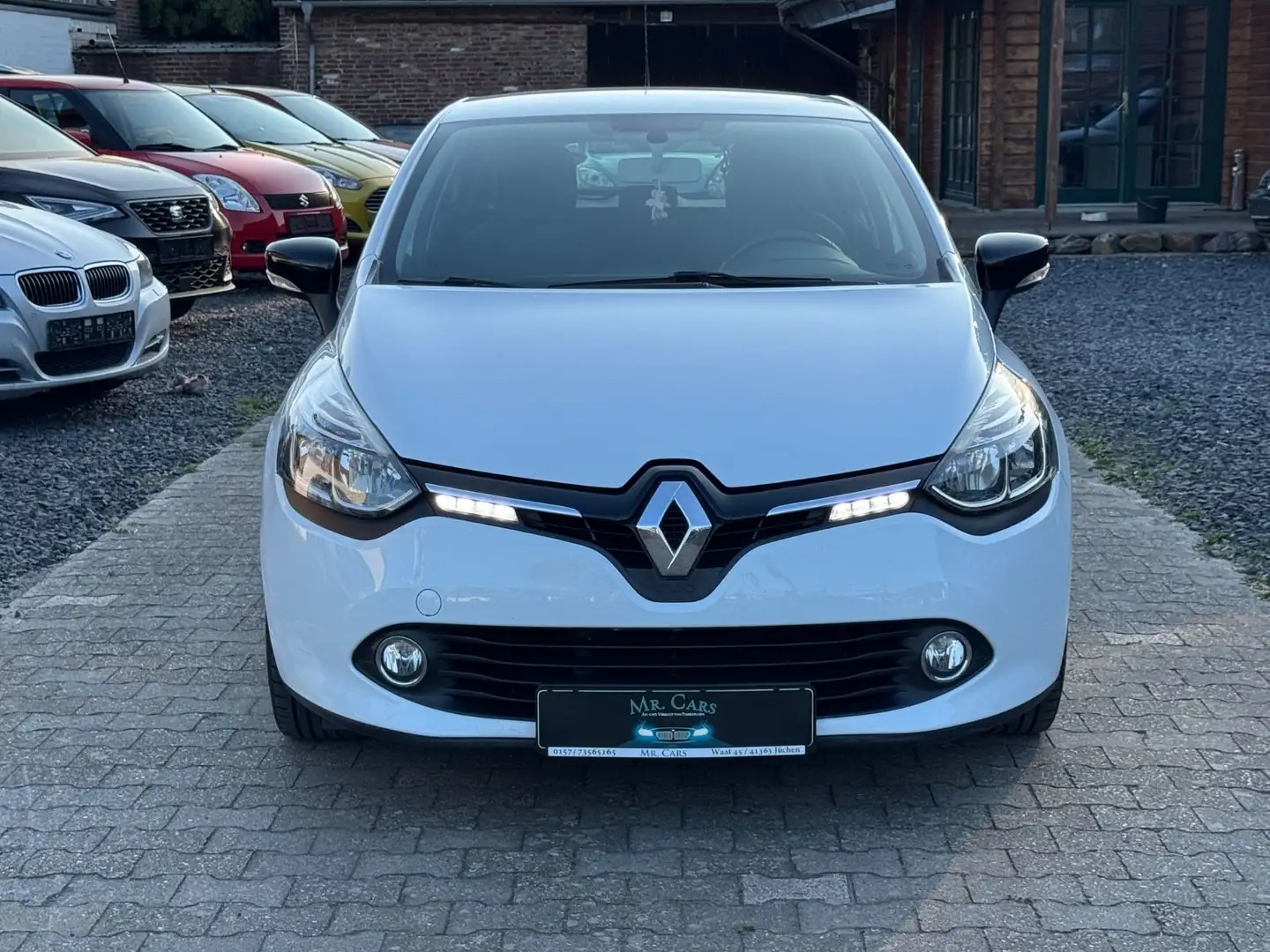 Vehicle image, number 1