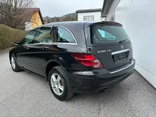 Vehicle image thumbnail, number 5
