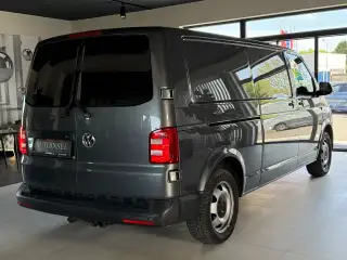 Vehicle image thumbnail, number 4