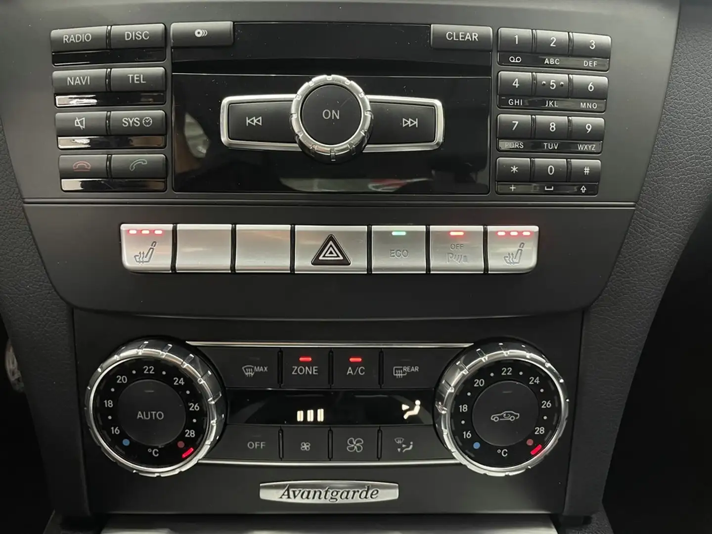 Vehicle image, number 9