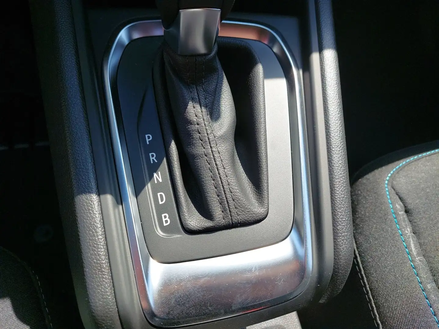 Vehicle image, number 15