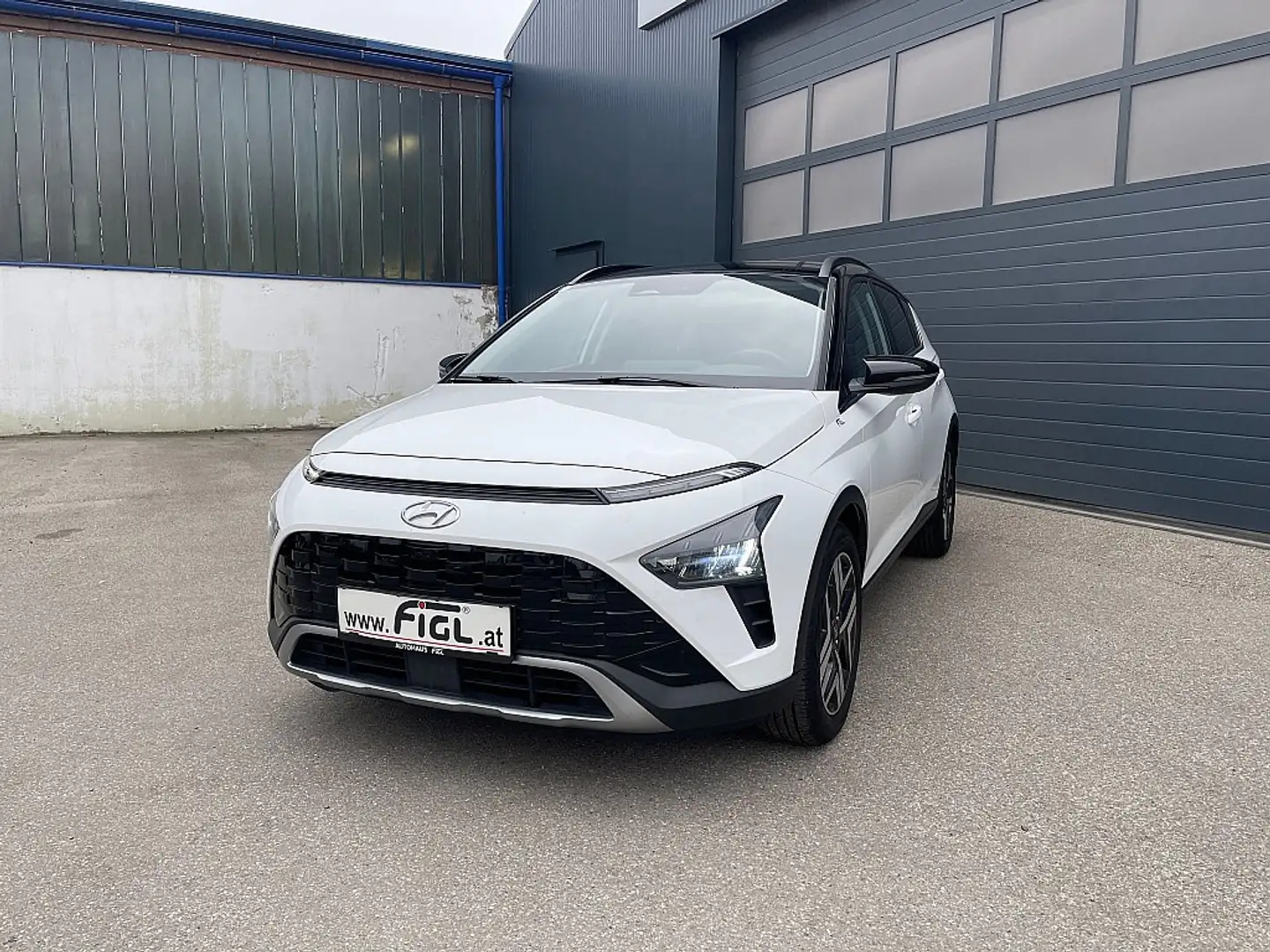 Vehicle image, number 4