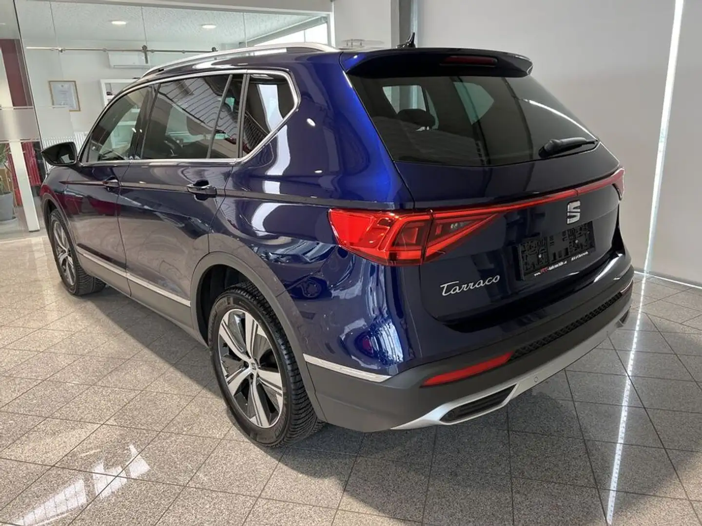Vehicle image, number 3
