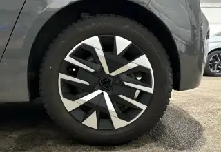 Vehicle image thumbnail, number 14
