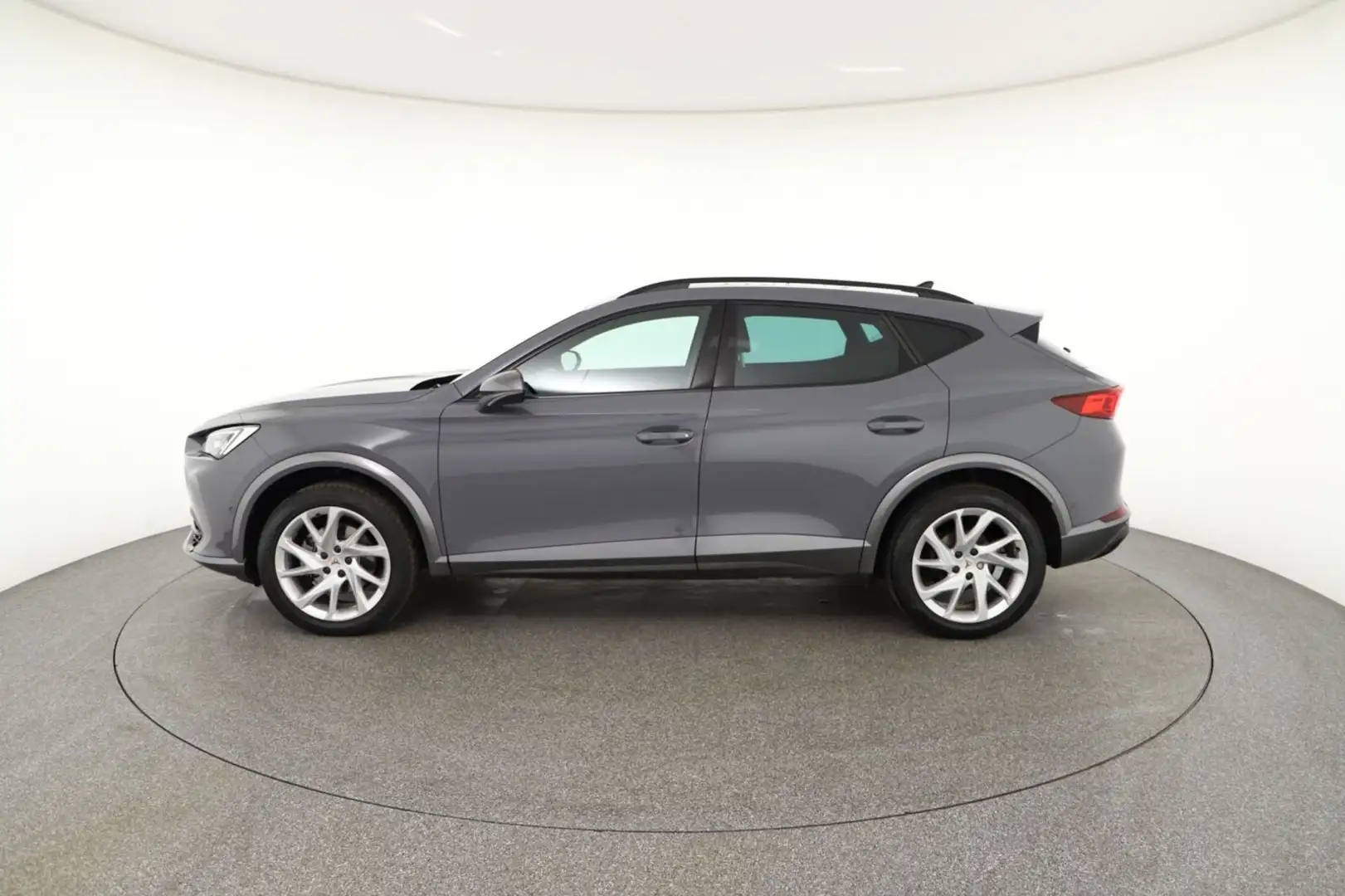 Vehicle image, number 5