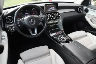Vehicle image thumbnail, number 8