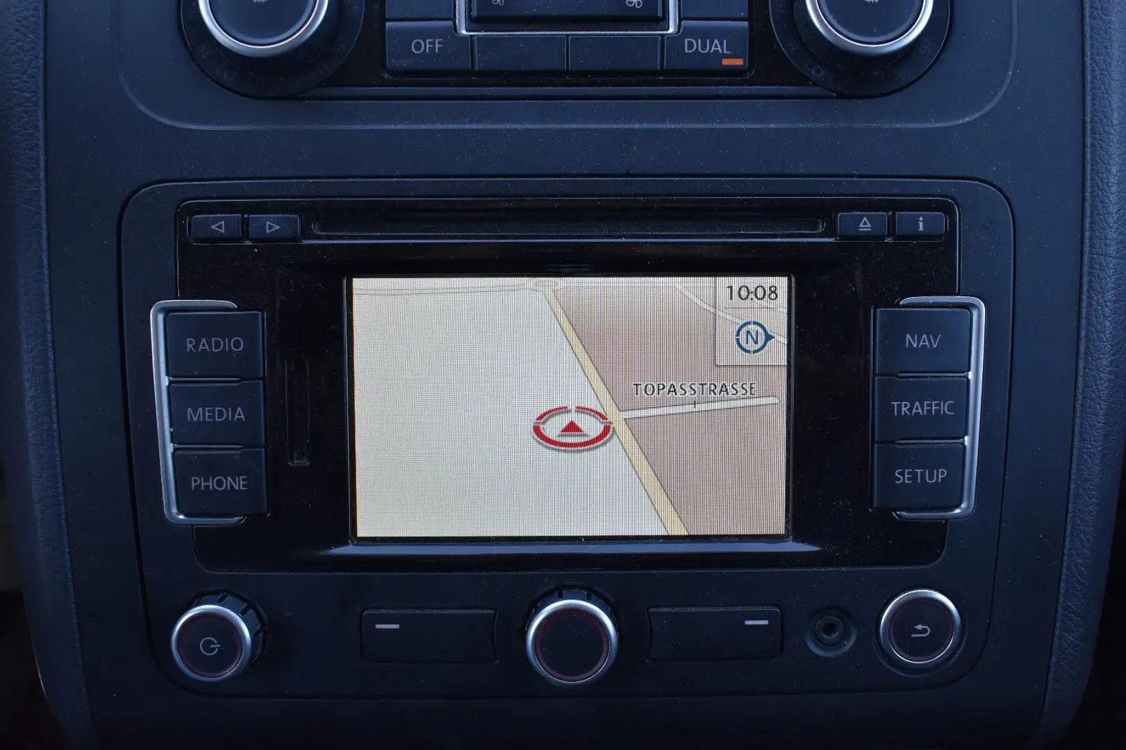 Vehicle image, number 14