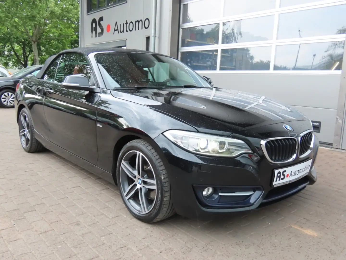 Vehicle image, number 4
