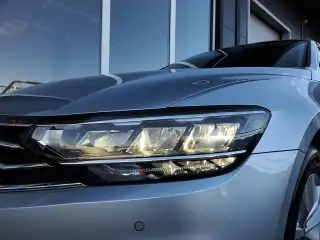 Vehicle image thumbnail, number 15