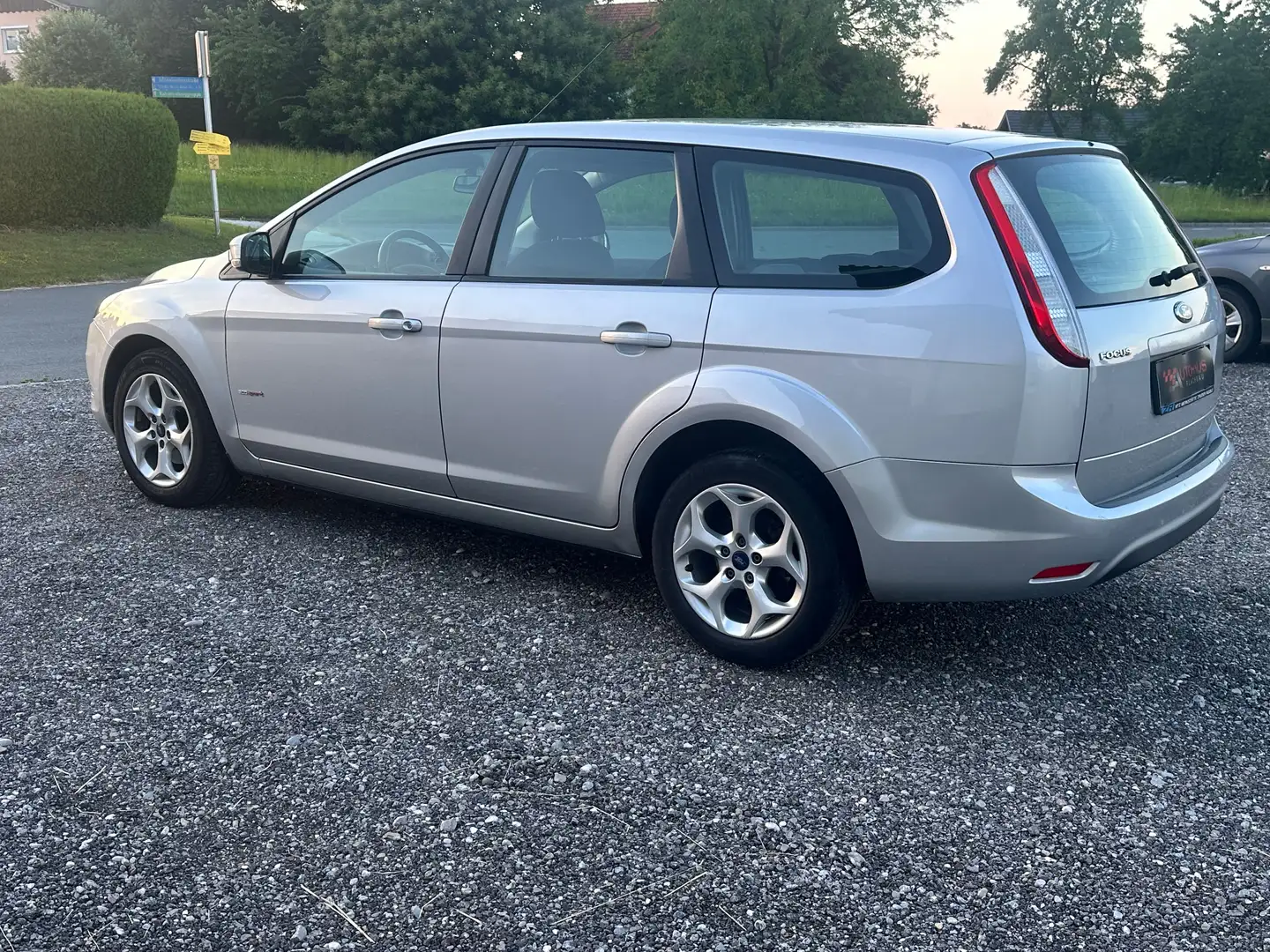 Vehicle image, number 9