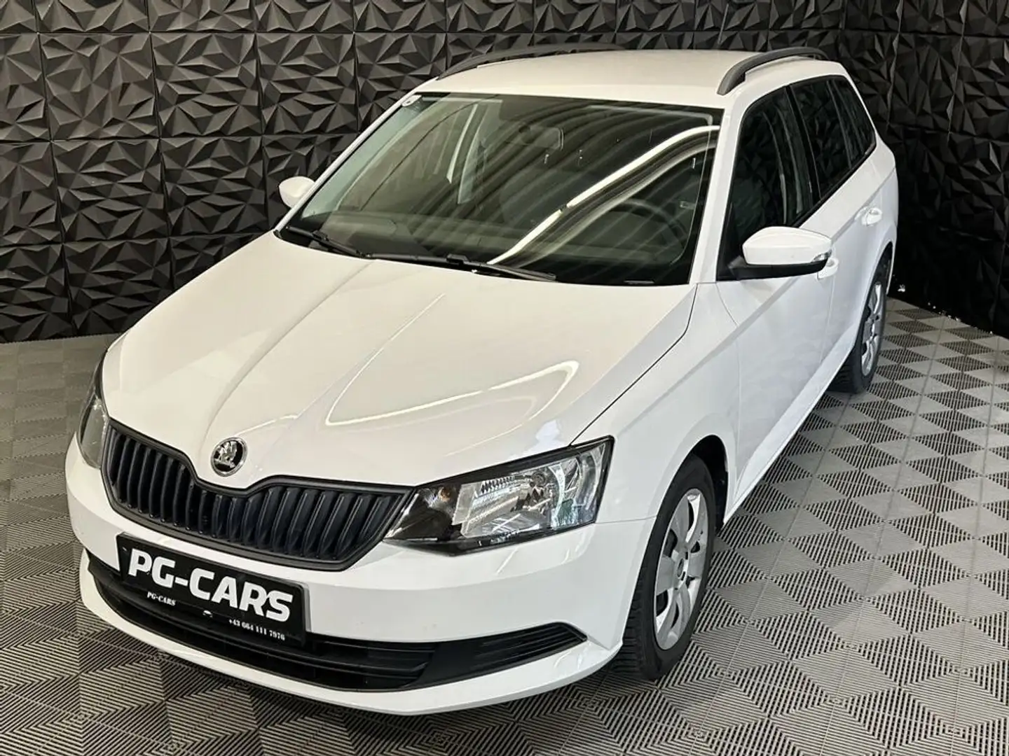 Vehicle image, number 2