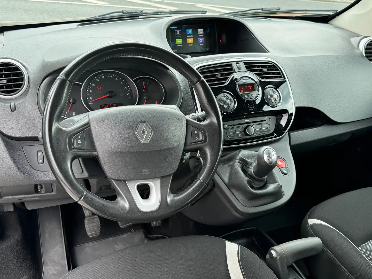 Vehicle image, number 5