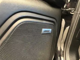 Vehicle image thumbnail, number 7