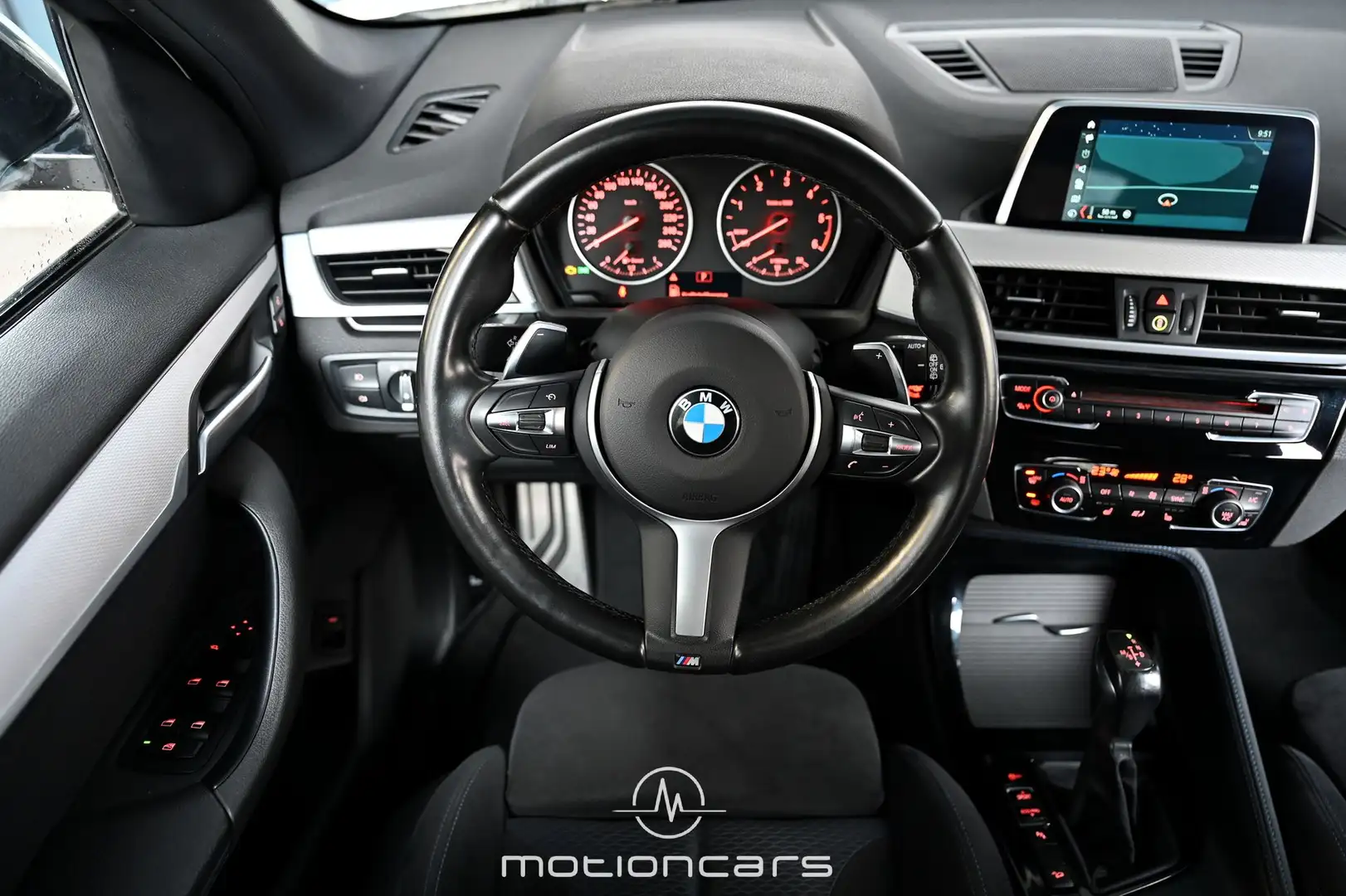 Vehicle image, number 9