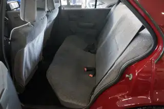Vehicle image thumbnail, number 8