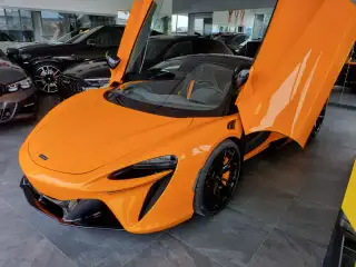 Vehicle image thumbnail, number 9