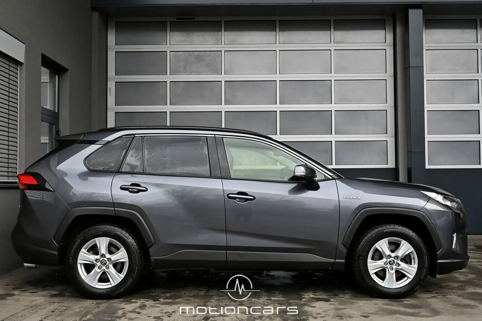 Vehicle image, number 5