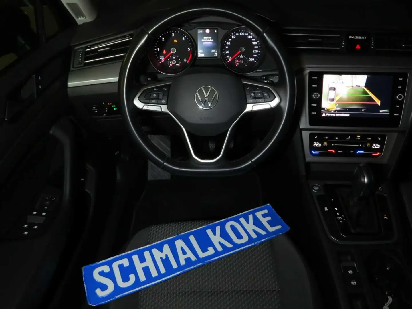 Vehicle image, number 12