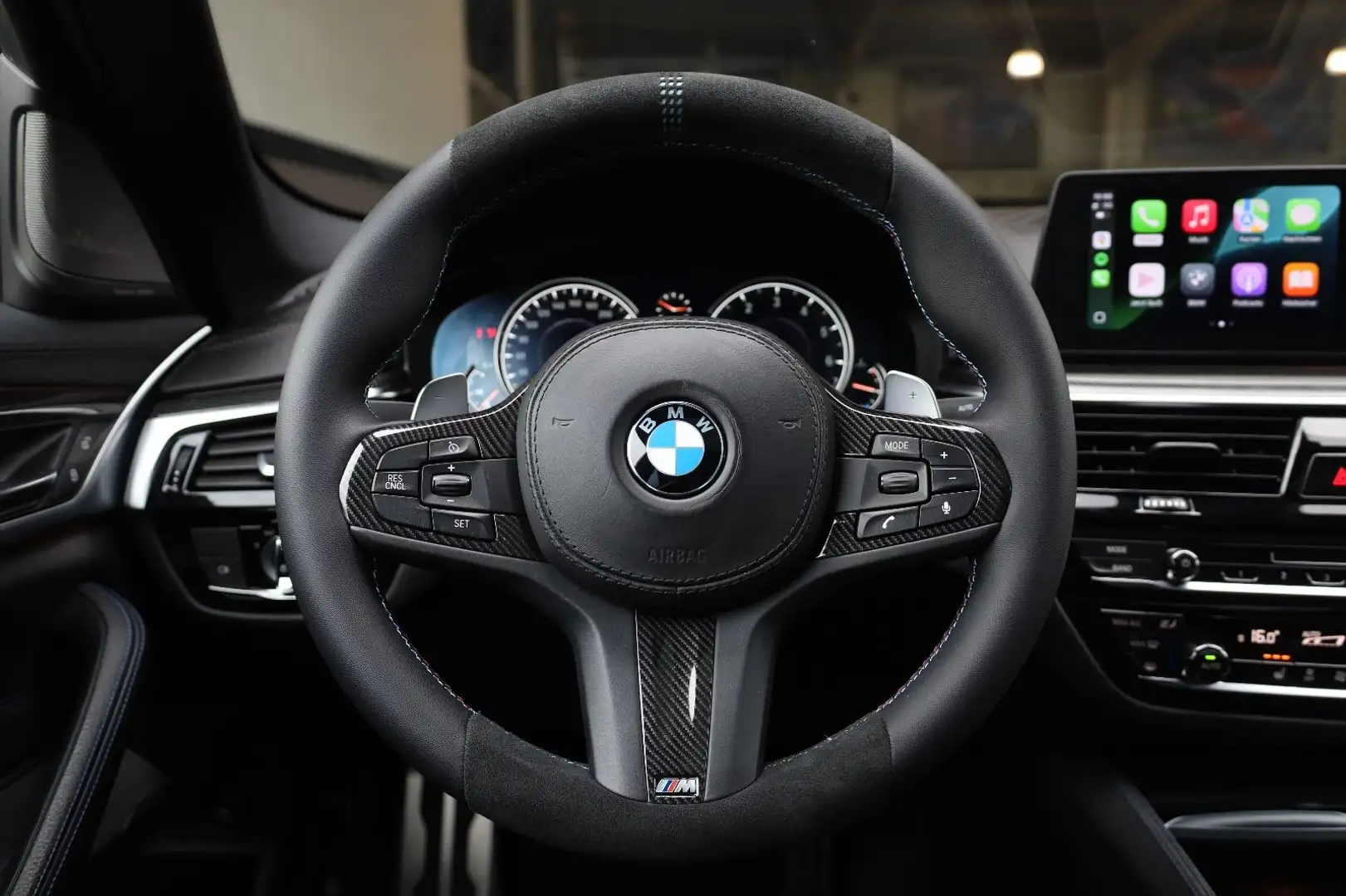 Vehicle image, number 11