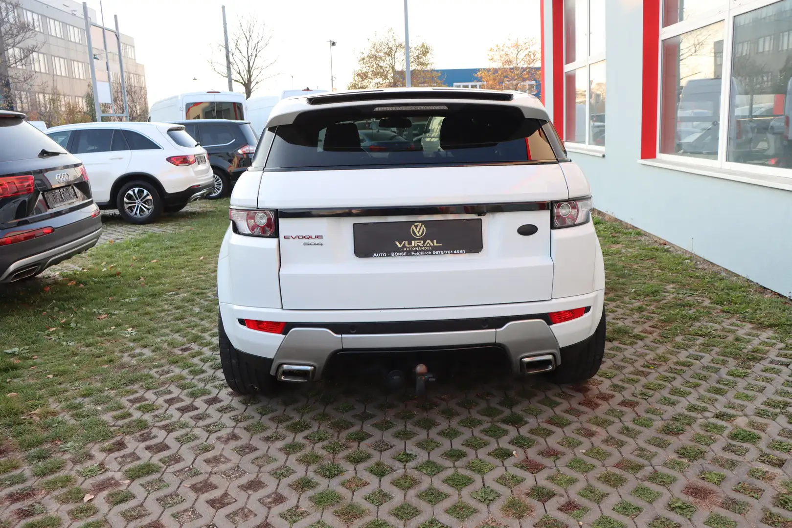 Vehicle image, number 6