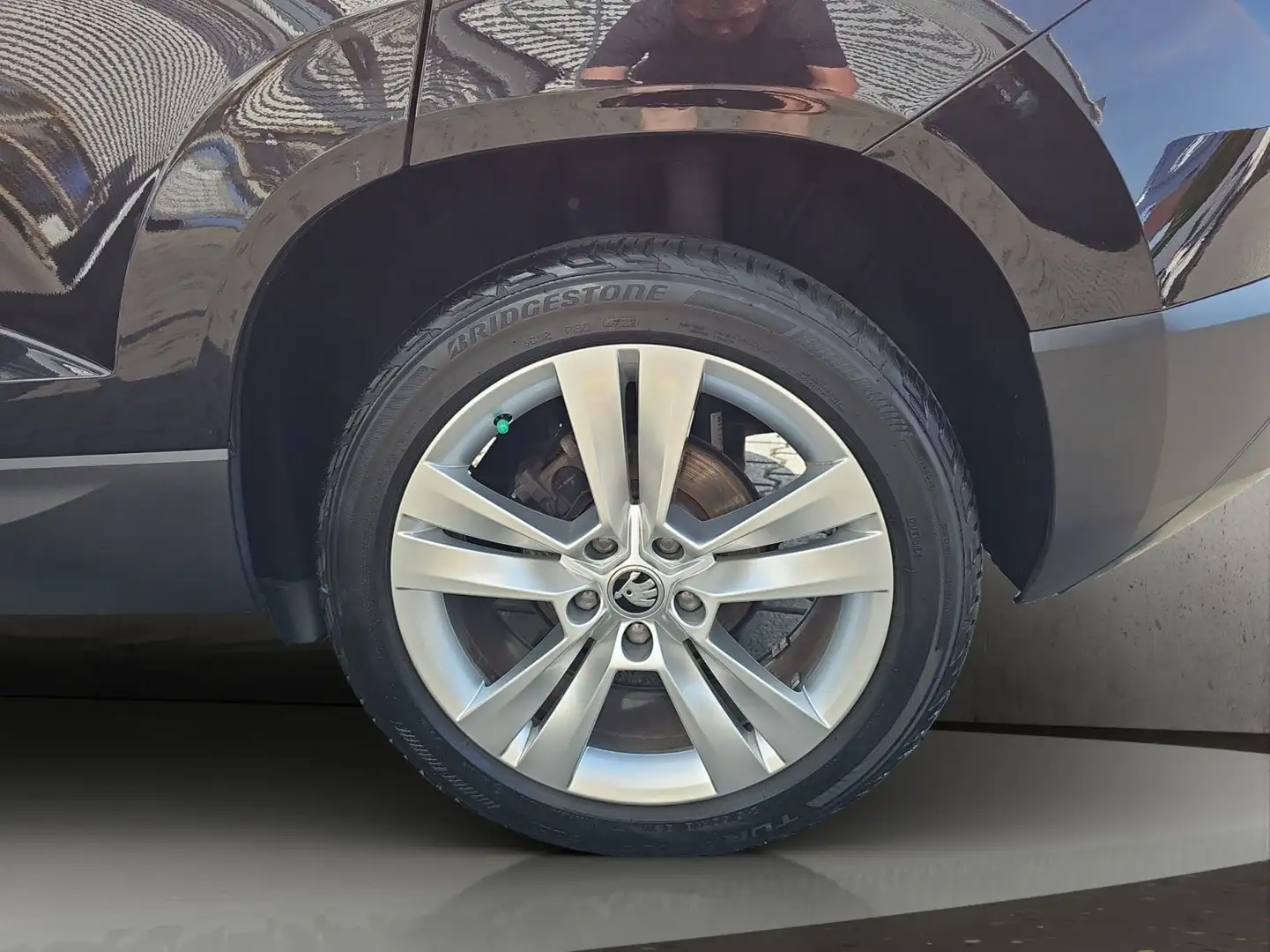 Vehicle image, number 20