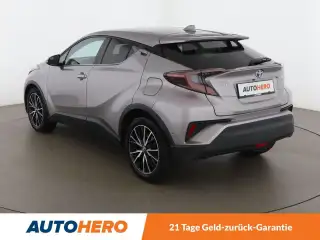 Vehicle image thumbnail, number 4