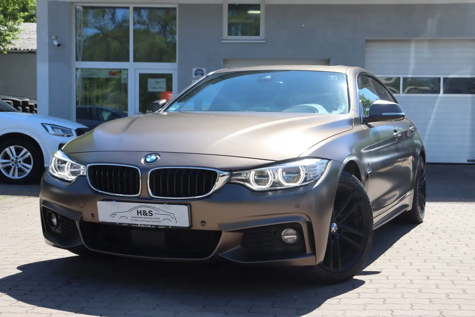 Vehicle image, number 2