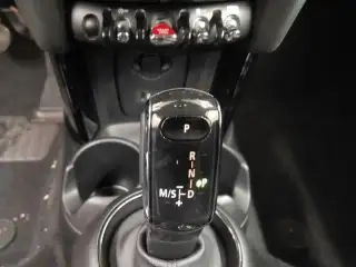 Vehicle image thumbnail, number 8
