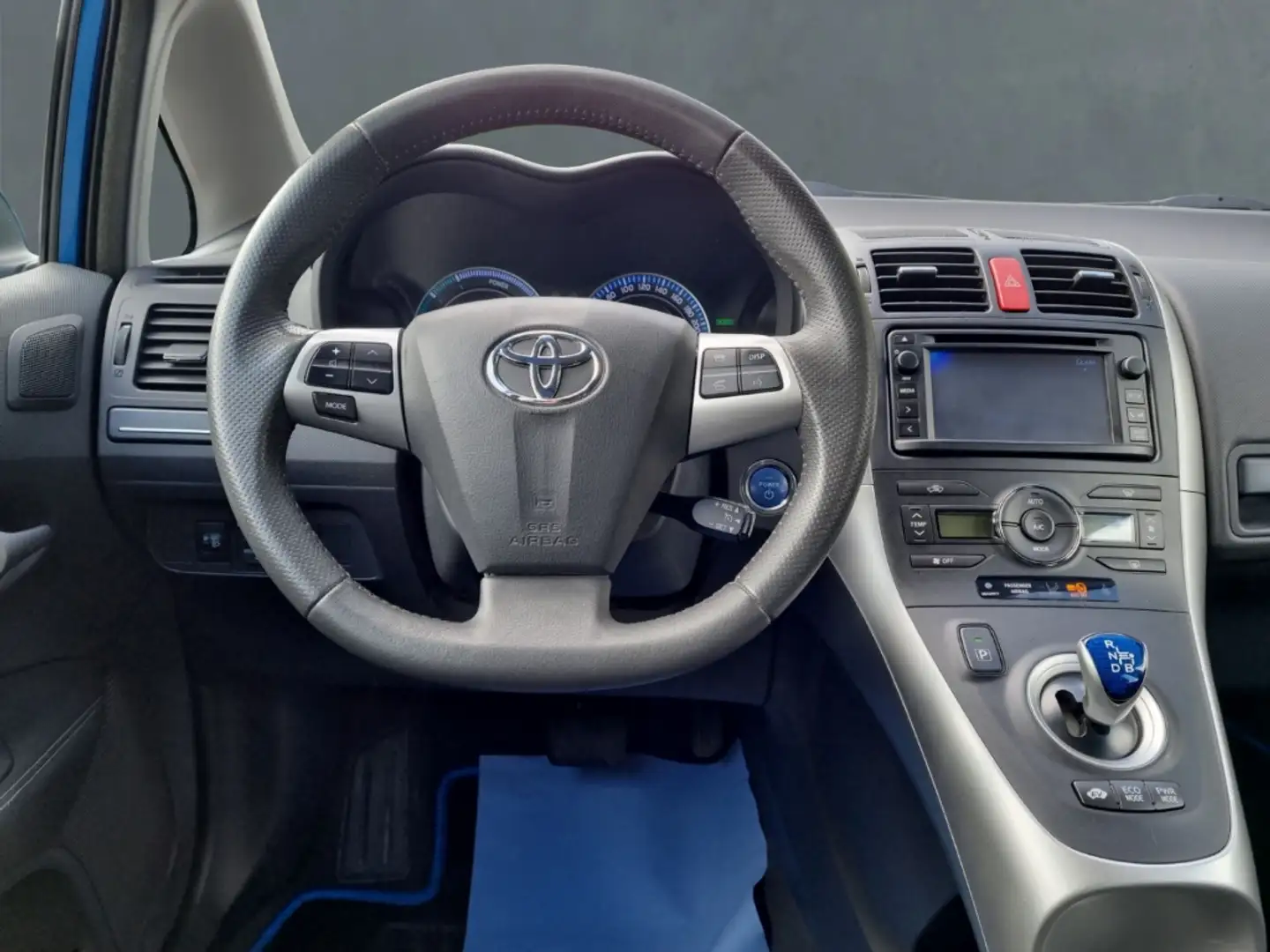 Vehicle image, number 8