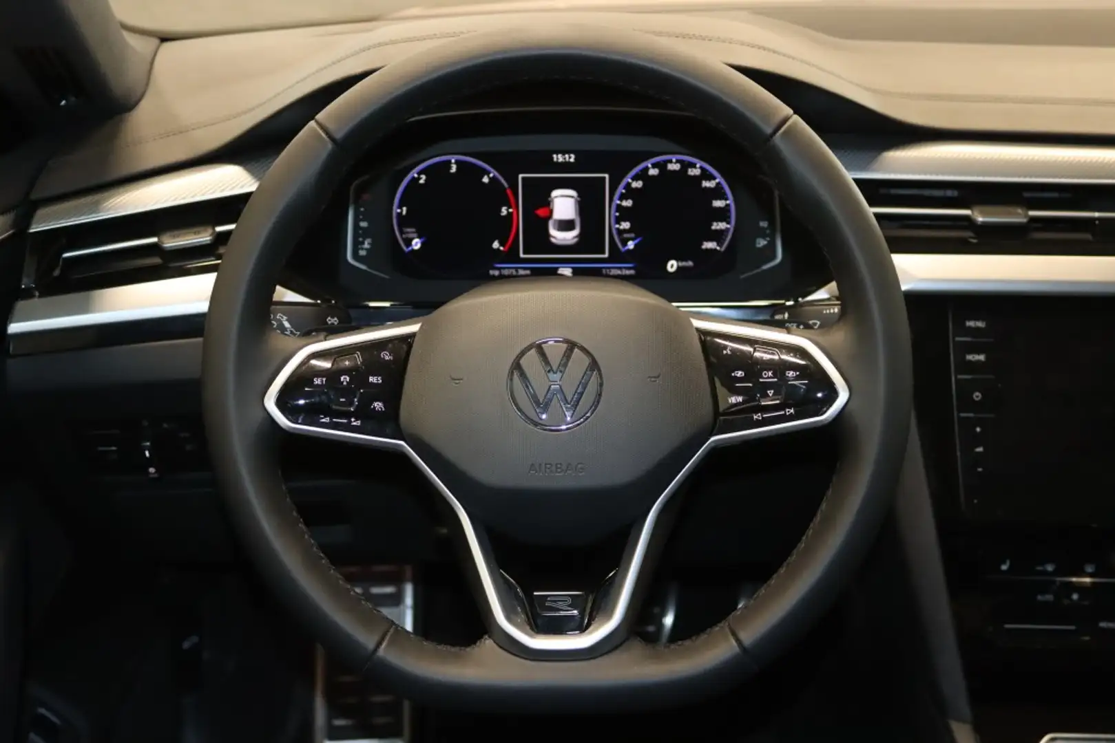 Vehicle image, number 5