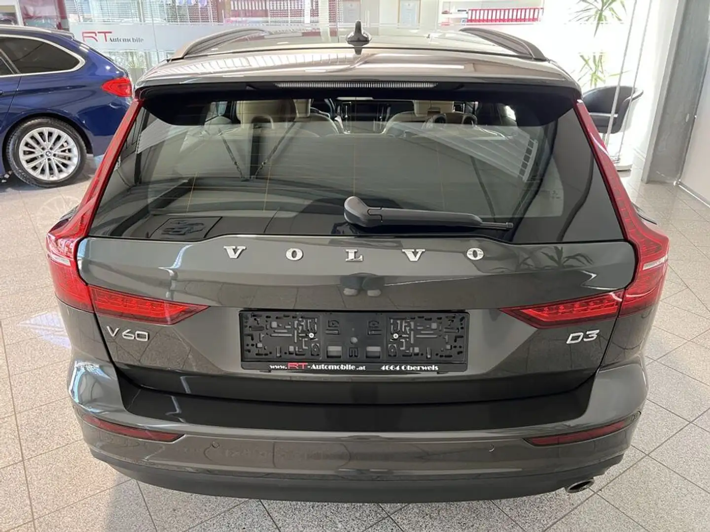 Vehicle image, number 4