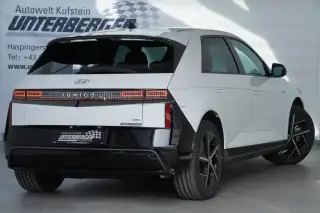 Vehicle image thumbnail, number 7