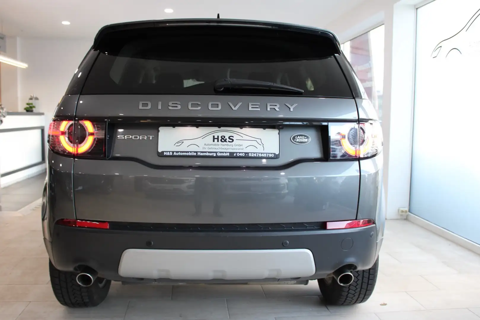 Vehicle image, number 6