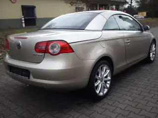 Vehicle image thumbnail, number 5