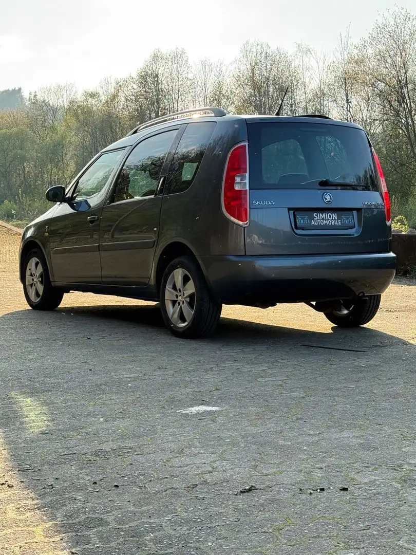 Vehicle image, number 3