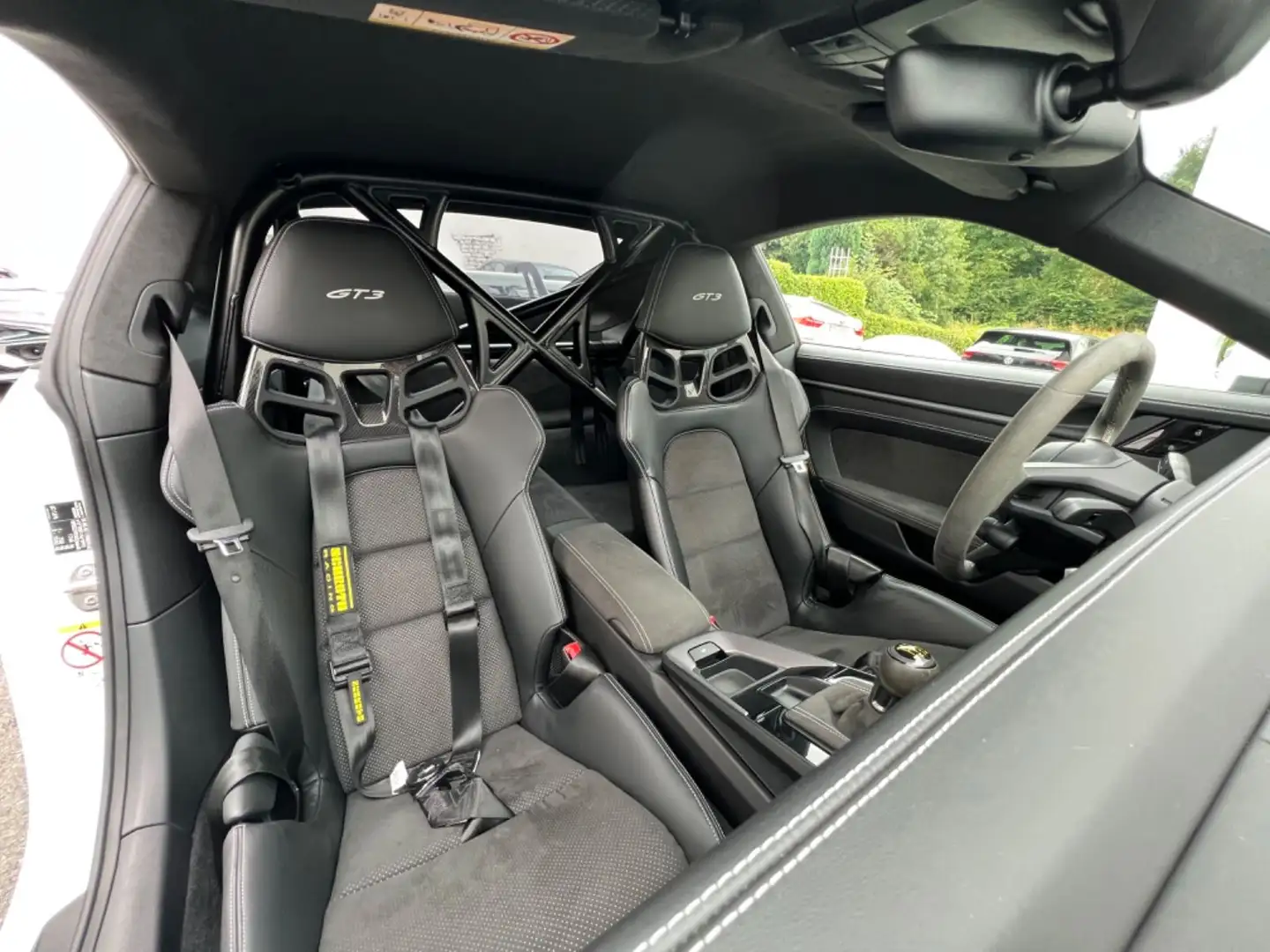 Vehicle image, number 2