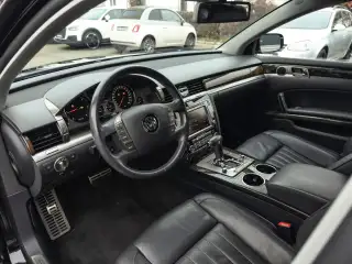 Vehicle image thumbnail, number 4