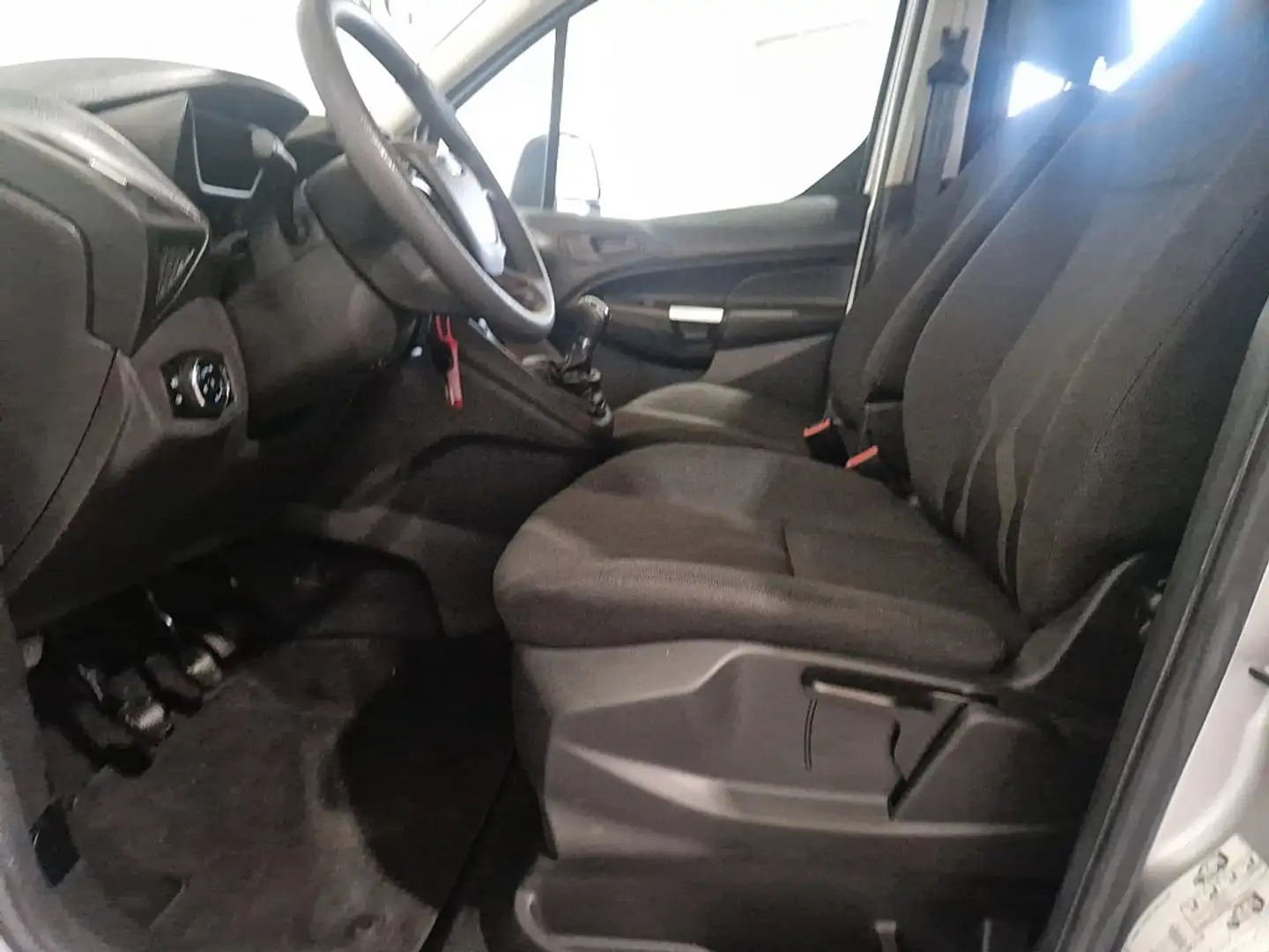 Vehicle image, number 11
