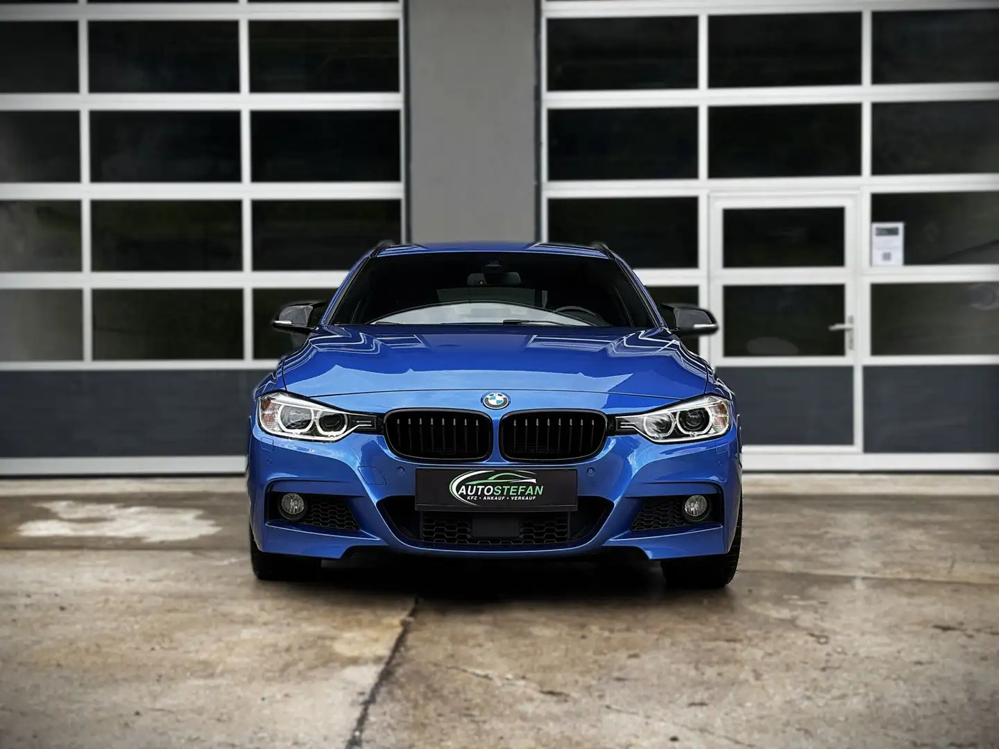 Vehicle image, number 3