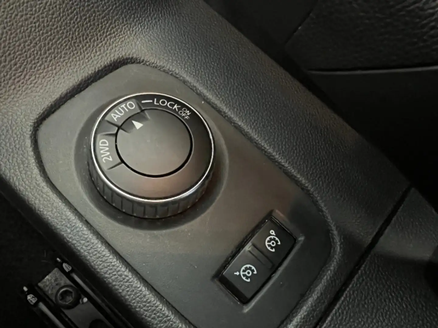 Vehicle image, number 15