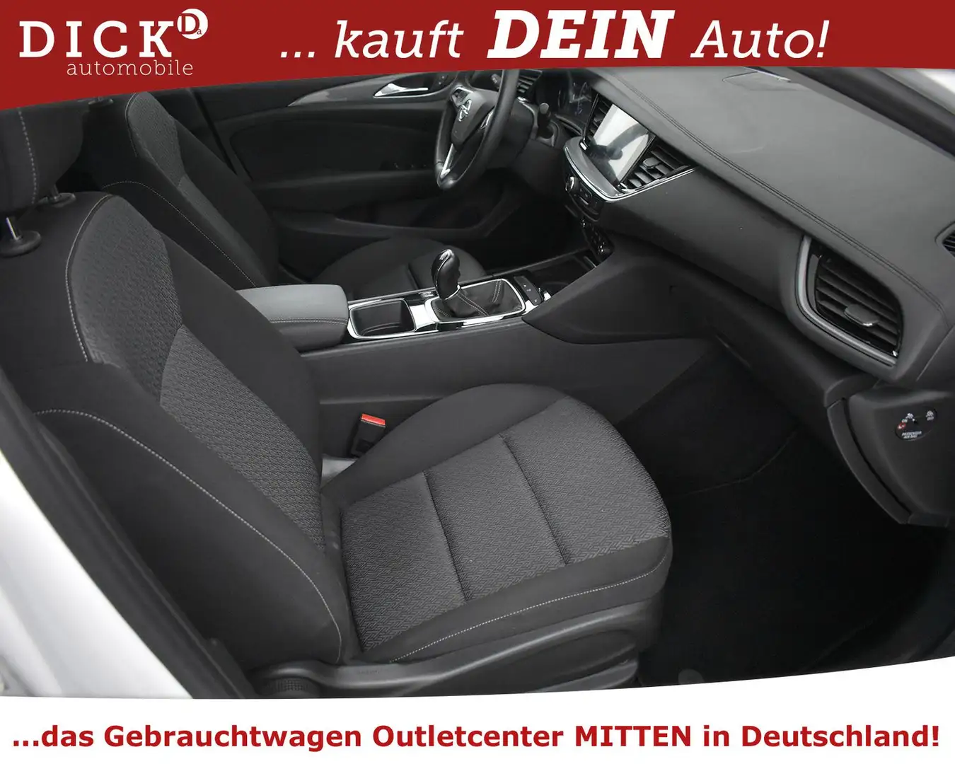 Vehicle image, number 12