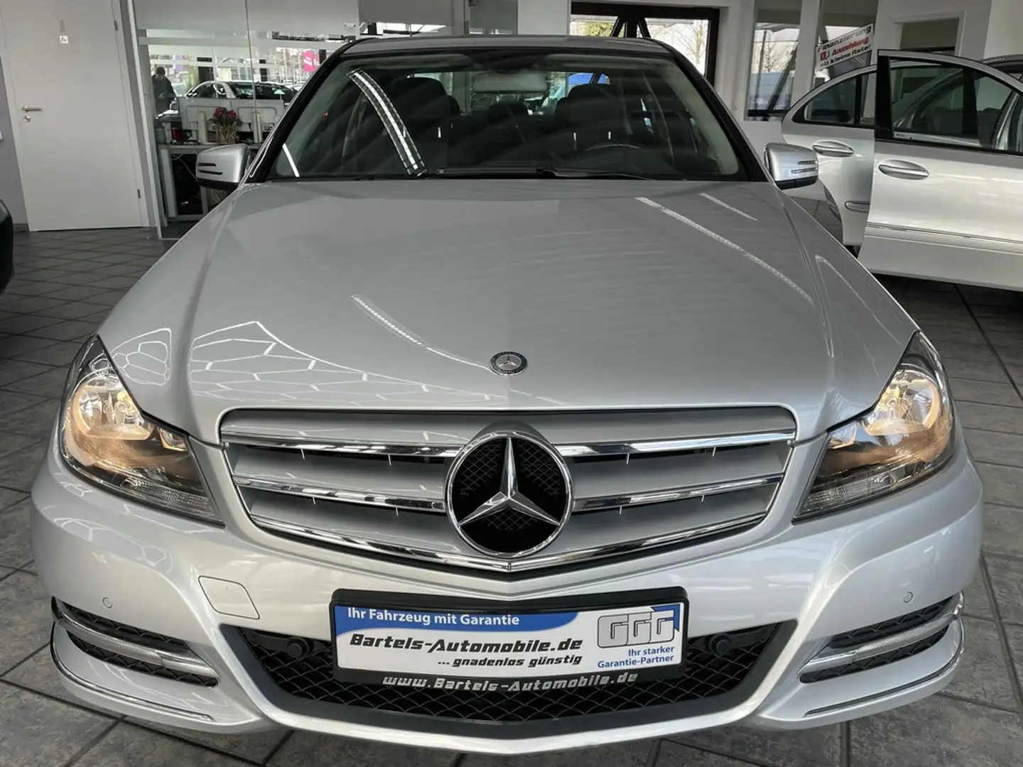 Vehicle image, number 20
