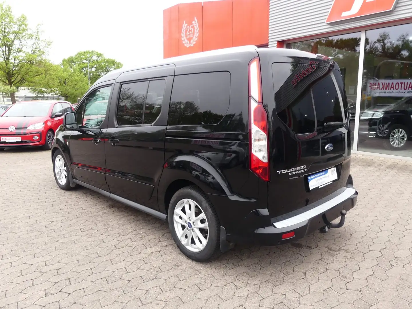 Vehicle image, number 3
