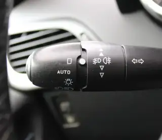Vehicle image thumbnail, number 15