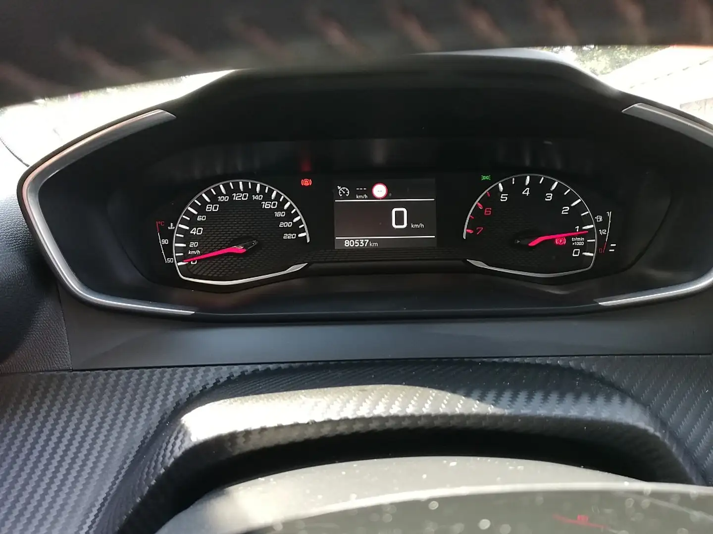 Vehicle image, number 8