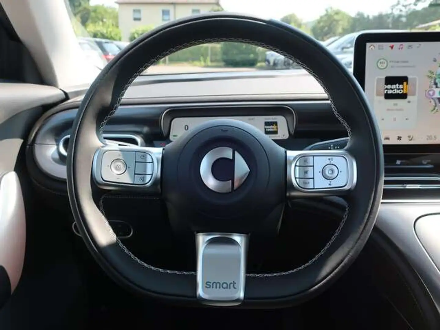 Vehicle image, number 9