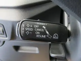 Vehicle image thumbnail, number 9