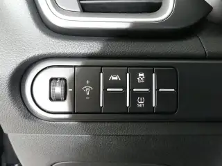 Vehicle image thumbnail, number 17